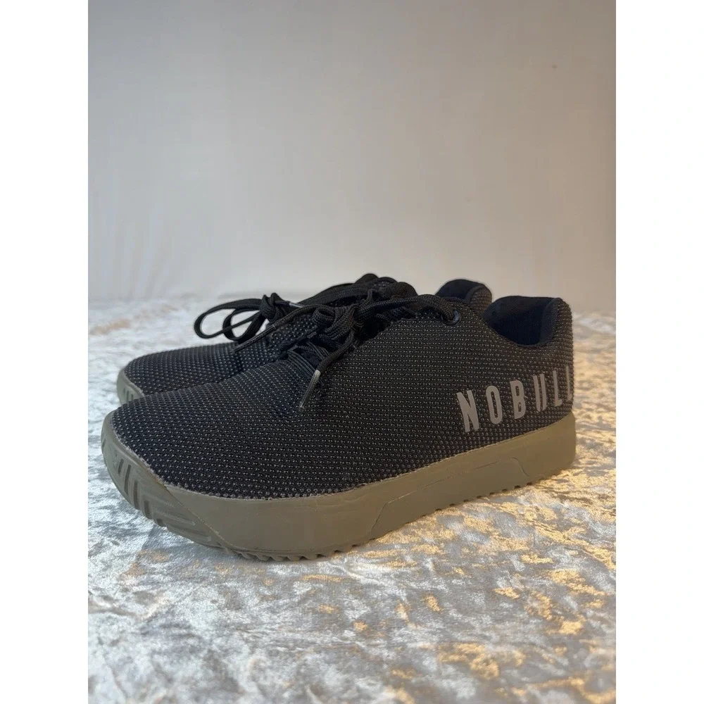 NOBULL Trainer Shoes Black Gum Sole Cross Training Sneakers Men's 7 Women's 8.5